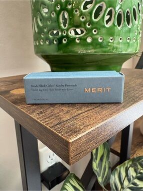 MERIT Shade Slick Gelée Tinted Lip Oil — sheer red